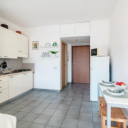Apartment Is Como